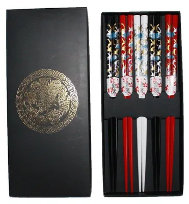 Produktbild von 040 Essstäbchen Geschenkset 5 Paar - Design 'Kranich' schwarz rot weiss