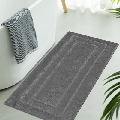 Image de Tapis de bain 60 x 120 cm, tapis de bain gris, tapis de bain antidérapant, ultra-doux, lavable, tapis de bain absorbant, tapis de bain pour salle de bains, douche et toilettes