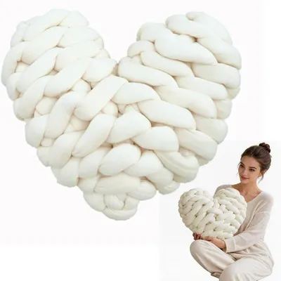 Produktbild von Herzförmiges Kissen, 26 x 23 cm, ideal für Valentinstag