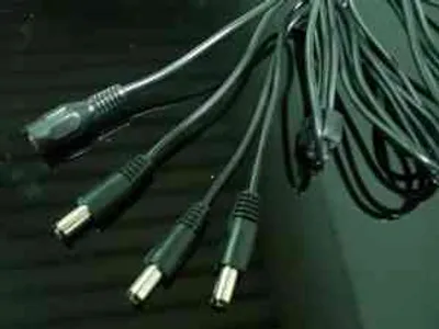 Produktbild von 691 Verteiler Kabel für Netzteil 1 x Kupplung - 3 x Stecker