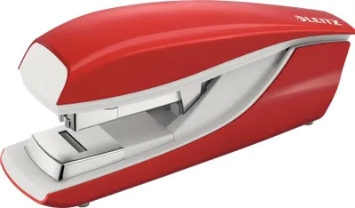 Produktbild von Leitz Flachheftgerät aus Metall, Für 40 Blatt, Inkl. Heftklammern, Ergonomisches