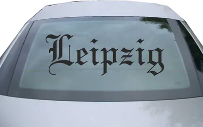 Produktbild von Indigos UG - Aufkleber Heckscheibe & Motorklappe DE6533 - schwarz - 600x210 mm - Stadt Leipzig - Auto Scheiben Fenster Heckklappe Tuning Racing JDM - Die cut