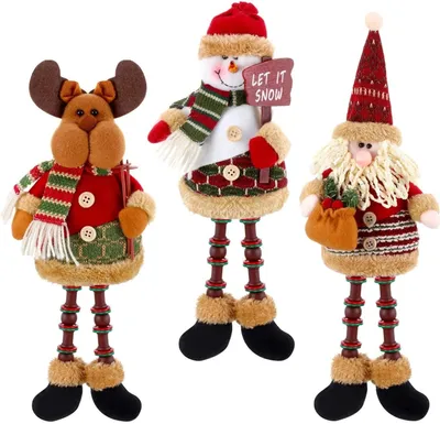 Imagen del producto de 3 figuras navideñas de felpa para decoración