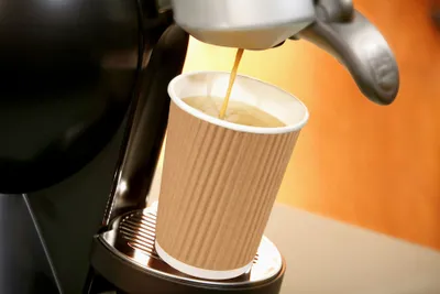 Produktbild von PAPSTAR Papp Trinkbecher "Ripple Wall" 0,3 l