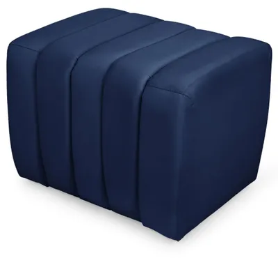 Produktbild von MG Design Samt Sitzhocker in Marineblau 48 x 60 cm - Gepolsterter Polsterhocker mit vertikalen Nähten für Wohnzimmer, Schlafzimmer oder Flur