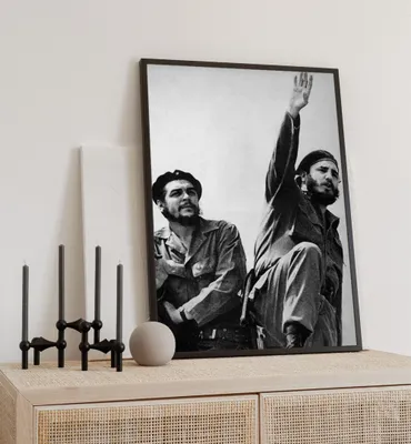 Produktbild von Poster Che Guevara und Fidel Castro, groesse_poster:70x100 cm, groesse_rahmen:schwarz 70x100 cm