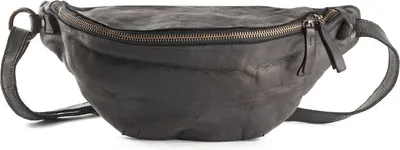 Produktbild von HAROLD'S Leder Umhängetasche Submarine Hipbag Black schwarz