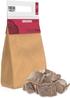 Obrázek produktu pro Dřevní štěpky třešňové, 9 kg, objem 20 litrů, vhodné pro gril a kouřové komory
