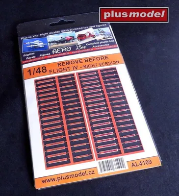 Produktbild von Plus model Remove Before flight night version 1:48