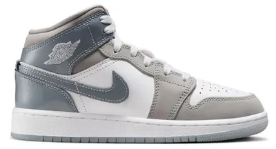 Imagen del producto de Jordan 1 Mid, color Blanco y Gris Medio (talla para jóvenes), talla europea 36.5