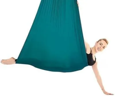 Produktbild von Aerial Yoga Hängematte Set, 150 x 280CM Yoga Hängematte Erwachsene, Aerial Yogatuch zum Aufhängen, Nestschaukel mit Beschläge, Hammock Swing 200 Kg Max für Erwachsene