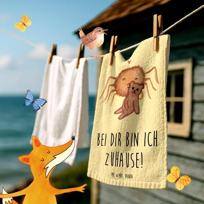 Produktbild von Mr. & Mrs. Panda Handtuch Spinne Agathe Teddy - Gelb Pastell - Geschenk, Verliebt, Gästetuch, Design, Liebesbeweis, Dankeschön, Treue, Baumwollhandtuch, Klein