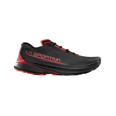 Schwarze Trailrunning-Schuhe von La Sportiva mit roten Akzenten; Modell Prodigio; für Herren.