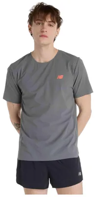 Produktbild von T-Shirt New Balance MT51208-URR für Uni