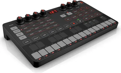 Image de IK Multimedia - Synthé UNO