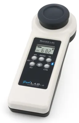 Produktbild von Pool Improve POL01, Photometer, Schwarz, Weiß, Digital, Alkalinität, Chlormessung, Kombiniertes Chlor, Cyanursäure, Freies Chlor, Gesamtchlor,..., Alkalinität, Freies Chlor, pH, Akku