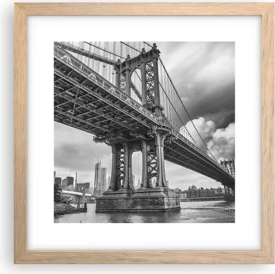 Produktbild von Gerahmtes Poster - Rahmen in heller Eiche - Manhattan Brücke Schwarzweiß - 30x30 cm - Wand Bild - Wanddeko - Wandbilder - Wandposter - Bilderrahmen - Bilder - Kunstdruck - Wandbild - P2NAC30x30-4156