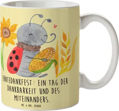 Produktbild von Mr. & Mrs. Panda Kaffeetasse Erntedankfest Dank - Gelb Pastell - Geschenk, Becher, Teetasse, Kaffeebecher, Freunde, Dankbarkeit, Freude, Thanksgiving Geschenke, Feiertag