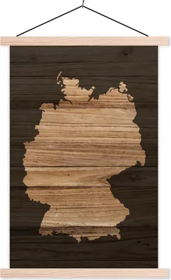 Produktbild von MuchoWow® Textilposter Karte - Deutschland - Holz 120x180 cm mit holzfarbenen Rahmen - Textil-Plakat