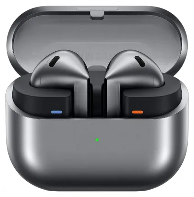 Immagine prodotto di Cuffie Bluetooth wireless Samsung Galaxy Buds3, con cancellazione attiva del rumore (ANC), cancellazione adattiva del rumore, cuffie in-ear con audio a 360°, colore argento, incluse nella confezione una custodia trasparente "Anymode Clear Case"