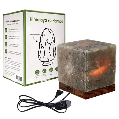 Produktbild von Dimmbare Salzlampe Cube – 2–4 kg und ca. 18 cm – Nachtlampe – Tischlampe, KI-generiertes Bild
