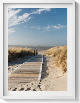 Produktbild von Blick auf den Strand und das Meer– Wandbild mit Rahmen – Gerahmtes Bild  – Wanddekoration – 60x80 cm –  Weiß Rahmen