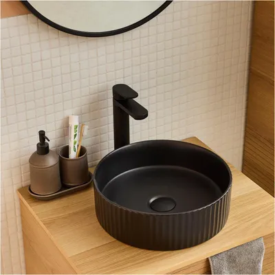 Produktbild von NELA rundes Aufsatzwaschbecken 36 x 36 cm