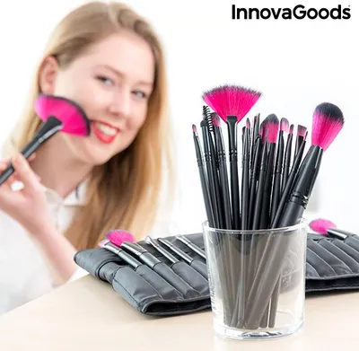 Produktbild von InnovaGoods Set mit 24 Make-Up Pinseln und Bürsten