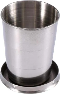 Produktbild von Faltbarer Klappbecher aus Edelstahl - tragbarer Reisebecher für Wandern und Picknick - mini teleskopischer Becher mit Schlüsselanhänger - 140 ml.