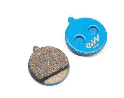 Produktbild von eWheel Keramik Bremsbeläge Set Segway Ninebot ZT3 Pro vorne Scheibenbremse brake pads