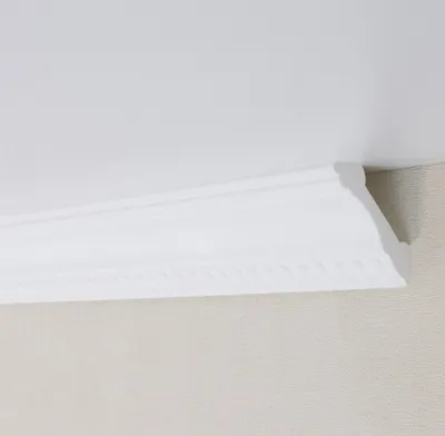 Produktbild von PROVISTON | Stuckleiste | Polystyrol | 53 x 53 x 2000 mm | Weiß | Deckenleiste | Überstreichbar | Einfache Montage | Hochwertig | Stabil und Leicht | 100 Meter