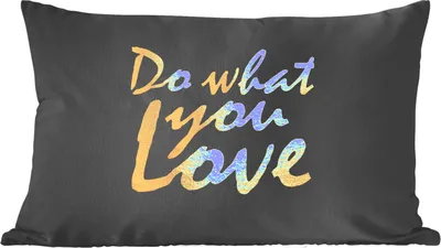 Produktbild von MuchoWow® Zierkissen Sofakissen Wohnzimmer Dekokissen 60x40 cm Zitat - Liebe - Schwarz - Gold - Kopfkissen - Polster mit Foto