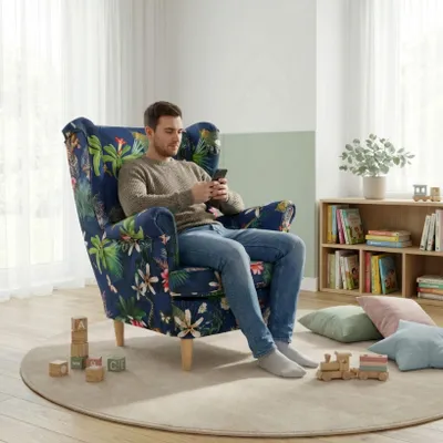 Produktbild von Ohrensessel ARI Print – skandinavischer Sessel mit Holzbeinen, Blattmuster in Blau, Family Meble