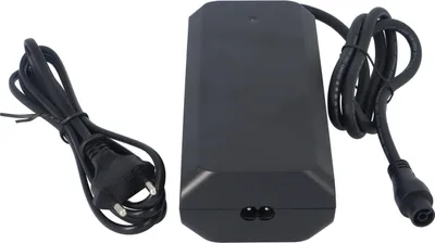 Zdjęcie produktu dla Ładowarka MARATRON 48V 3A do AEG (6-stykowa okrągła wtyczka 12,6 / 5,2 mm)