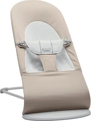 Produktbild von BabyBjörn Babywippe Balance Soft Woven Jersey Beige Grau