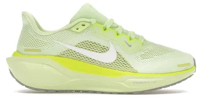 Productafbeelding van Nike Air Zoom Pegasus 41 in de kleuren Barely Volt, Limelight, Light Silver en Sail (damesmodel) - EU 39