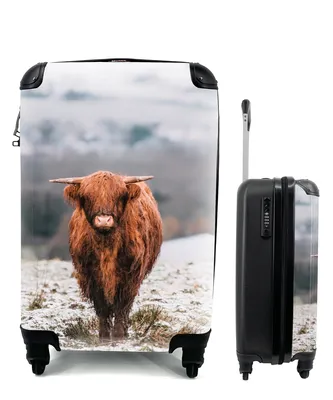 Produktbild von MuchoWow® Koffer Handgepäck Trolley Rollkoffer Kleine Reisekoffer mit 4 Rollen - Schottischer Highlander - Schnee - Berg - Cabin Size < 55x40x23 cm & 55x40x20 cm - Fotokoffer - Kabinenkoffer - Boardgepäck - Reise-Box - Reisekoffer - Reisegepäck - Koffer mit Bild - Trolley für Kinder