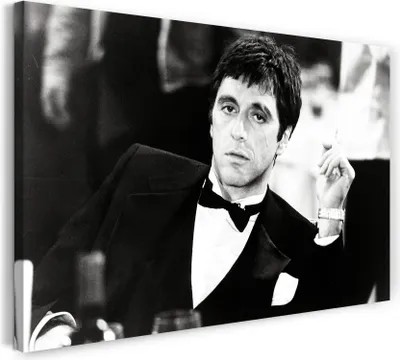 Produktbild von Leinwandbild (120x80cm): Filmplakat Filmmotiv Scarface Tony Montana am Tisch sitzend Restaurant, echter Holz-Keilrahmen inkl. Aufhänger, handgefertigt in Deutschland