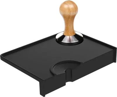 Immagine prodotto di Tappetino antiscivolo per moka 21x15 cm in silicone nero