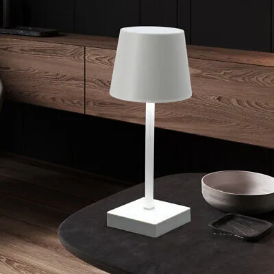 Produktbild von Cepewa Tischleuchte mit Touchfunktion | Nachttischlampe aufladbar mit USB Kabel | Helligkeit regulierbar mit Berührung | warmweiß | inkl. Ladekabel (1x Tischleuchte Lampenschirm weiß)