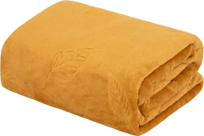 Produktbild von Domarex Weiche und warme Mikroflausch-Decke – ideal für Winterabende - Festliche Dekoration Hohe Qualität – 130x170 cm, pflegeleicht – Gold