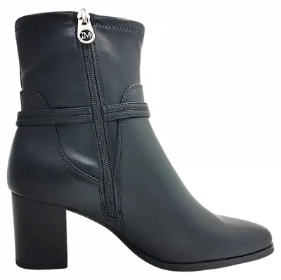 Imagen del producto de Botines de mujer de la marca Marco Tozzi, color negro, para uso casual