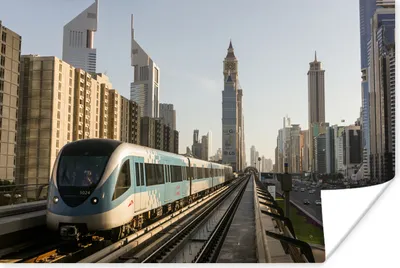 Produktbild von MuchoWow® Poster Ein Zug in der Stadt Dubai 120x80 cm - Bilder