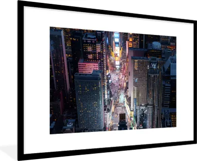 Produktbild von MuchoWow® MuchoWow® Gerahmtes Poster Blick von oben auf den Times Square in New York 90x60 cm - Poster mit zchwarzem Bilderrahmen - Wanddekoration - Fotos
