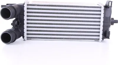 Produktbild von NISSENS 961483 Ladeluftkühler LLK für FORD Fiesta Mk7 Schrägheck Turbo Intercooler