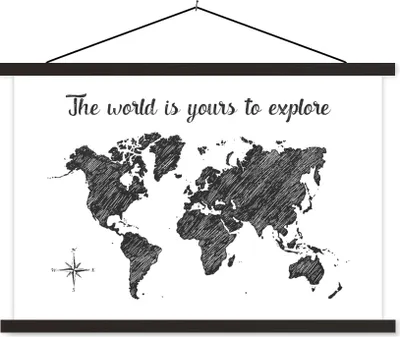 Produktbild von MuchoWow® Textilposter Weltkarte - Zitat - Schwarz - Weiß 60x40 cm mit schwarzem Rahmen - Hölzernes