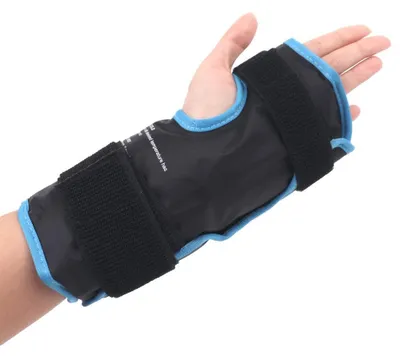 Produktbild von Kühlmanschette für das Handgelenk mit Gel-Kälte- und Wärmekompressen