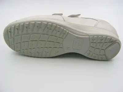 Produktbild von Finn Comfort Damen Schnürschuhe sportlich beige Gr. 71/2