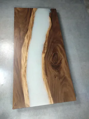 Produktbild von Epoxid Harz Esstisch Echtes Holz Massive Möbel Wasserfall Epoxy Tisch Giessharz