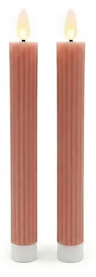 Produktbild von Relaxdays LED Stabkerzen, 2er Set, HxD: 25 x 2 cm, flackernde Flamme, Echtwachs, Rillen, flammenlose Kerzen, altrosa